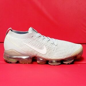 Nike Air Vapormax Flyknit 3 Pure Platinum Women's Shoes #AJ6910-100 size 11.5
